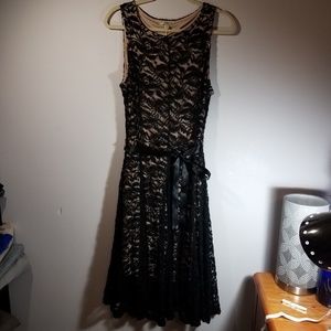 Sandiva black lace overlay dress